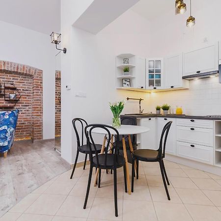 Zamenhofa Studio Krakow By Noclegi Renters Luaran gambar