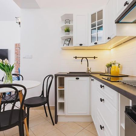 Zamenhofa Studio Krakow By Noclegi Renters Luaran gambar
